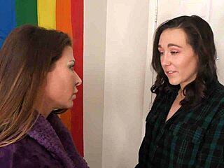 Watch brunette sinn sage drill ariex xs perfect pussy with dildo