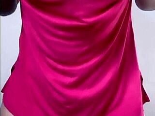 minha esposa se exibindo na webcam