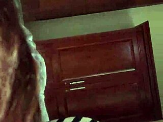 I enjoy a passionate blowjob from this vietnamese asian girl in our intimate session