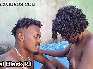 couple is having sex in the pool, looks so fun