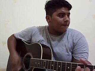 Watch Gordinho in this sexy gay video that will make you sing and come