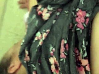 an old cuban bitch loves the big black cock