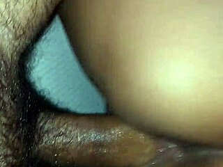 Uncircumcised amateur gets her pussy fucked