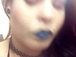 ginger paris, are you pissing in the toilet, bbw slut?