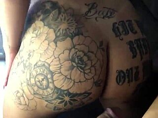 Novinho Pirocudo Fodendo No Sofá Completo