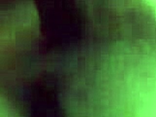 jeune africaine noire bent over in doggystyle