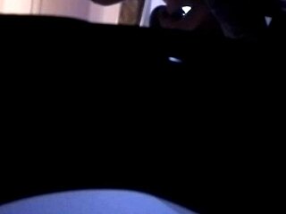 Tinder's Newbie Gets Hardcore with a Blowjob and Hardsex