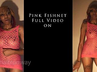 Big ass and shaved pussy tease in amateur video