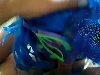 A unique way to interact with the neighbor in a suggestive manner