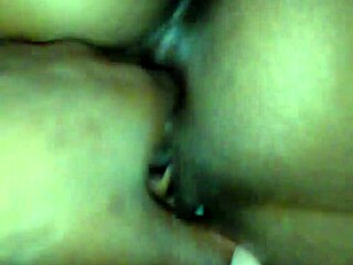 Ebony beauty shows off her big ass and pussy