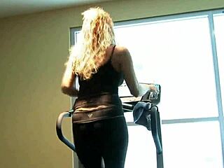 Intense Blowjob During Yoga Session in POV