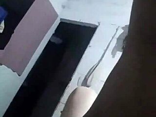 I'm alone with my stepsister: Amateur stepsister gets naughty