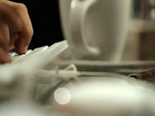 I watchin these hot latina lesbians playin on webcam