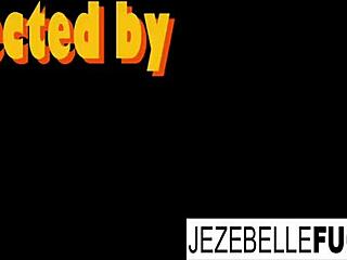 milf jezebelle toys her pussy in hotel room?