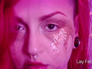 i love watching sinestesic's undressing striptease