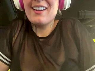 I went to gym only in bra, got all wet and dripping between legs