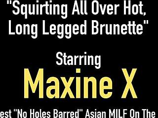 hottie hollie feels deep emotions in lesbian encounter