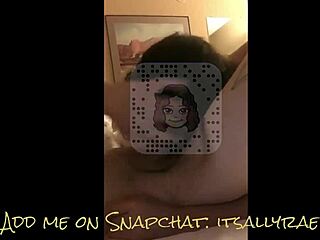 Tinder babe gives a mind-blowing blowjob