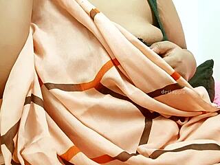 Tamil Sexy College Girl in Steamy Coed Action