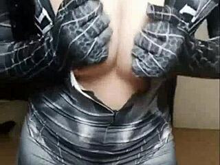 Asian cosplayer explores self-pleasure with vibrator