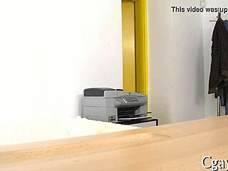 I love gay oral service, it's so hot