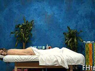 i had a sexy massage in the pool tub