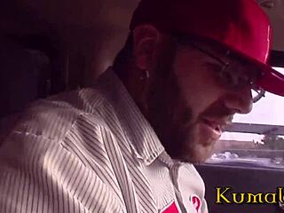 Sexy teen trades ice cream for intimate encounter