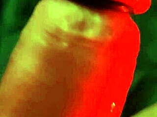 Ifoslave playing and cumming!