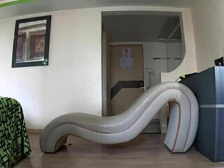 Amateur Latina gets wild and destroys ass in rough sex session