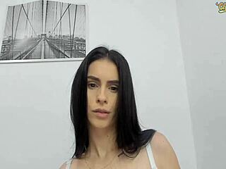 milky bigtits cheating with real boobs on webcam 😜