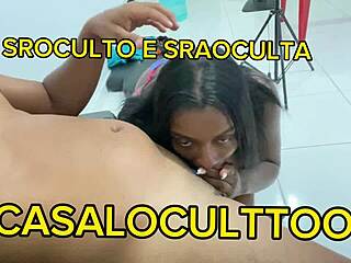 i watch young couple in the putaria