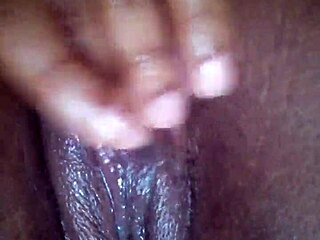 i'm finger fuckin my black pussy so hard