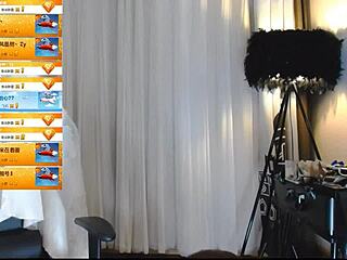 mini skirt flashing in candid hidden shots