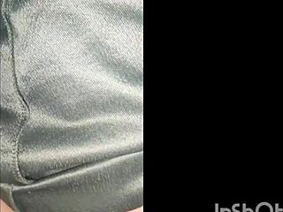 Japanese amateur smartphone shooting in outdoor locations