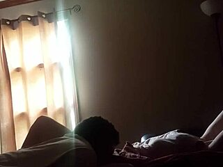 sexy amateur enjoys licking and keeps going strong