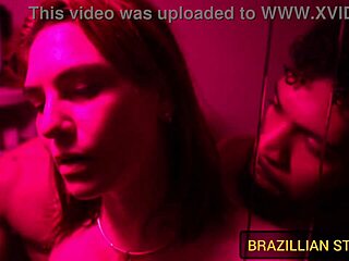 Hot Girl Takes Bath With Big Tits And Ass