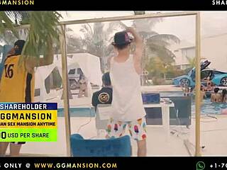 Latina Brunettes With Hot Bodies