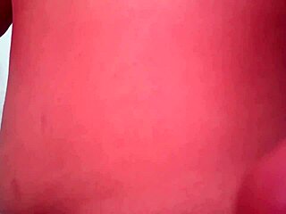 deixei a buceta peluda e mandei pro professor, sera que ele vem me comer?