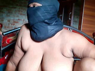 Indian Didi Begs for Big Cock as Gift for Her Tight Pussy