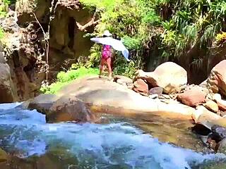 lilyan masturbandose en las orillas de un río ass latina toys masturbation dildo sexy