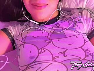 A luxurious video chat with a Mexican amateur