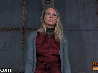 Hot Serf Delights with Oral Attention