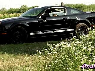 Big Ass Euro Babe Gets Assfucked Outdoors in Passionate Cowgirl Ride 😍