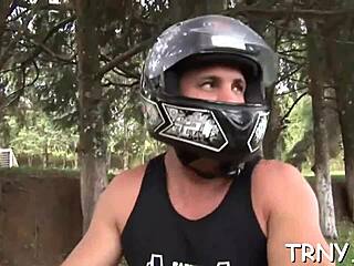 Shemale Beauty Delivers Intense Blowjob In Hardcore Scene