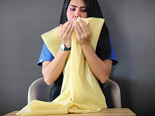Rubber gloves fetishism in a hospital setting