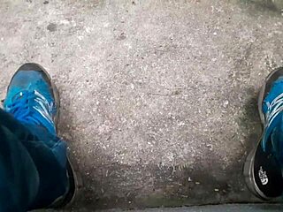 Gay brasileiro masturbating in the woods!