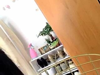 hot girl shows off live stream with massive cock action and steamy oral play. her skills leave nothing to the imagination.