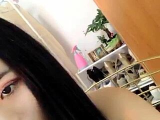 hot girl shows off live stream with massive cock action and steamy oral play. her skills leave nothing to the imagination.