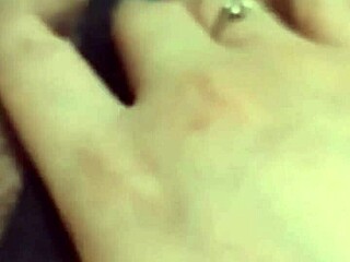 Wow, that wet pussy looks so tempting