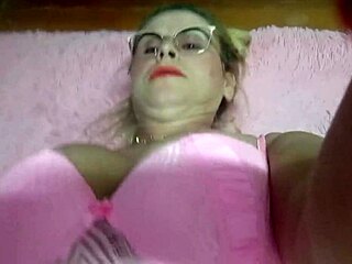 Exotic milf shows solo masturbation in private room